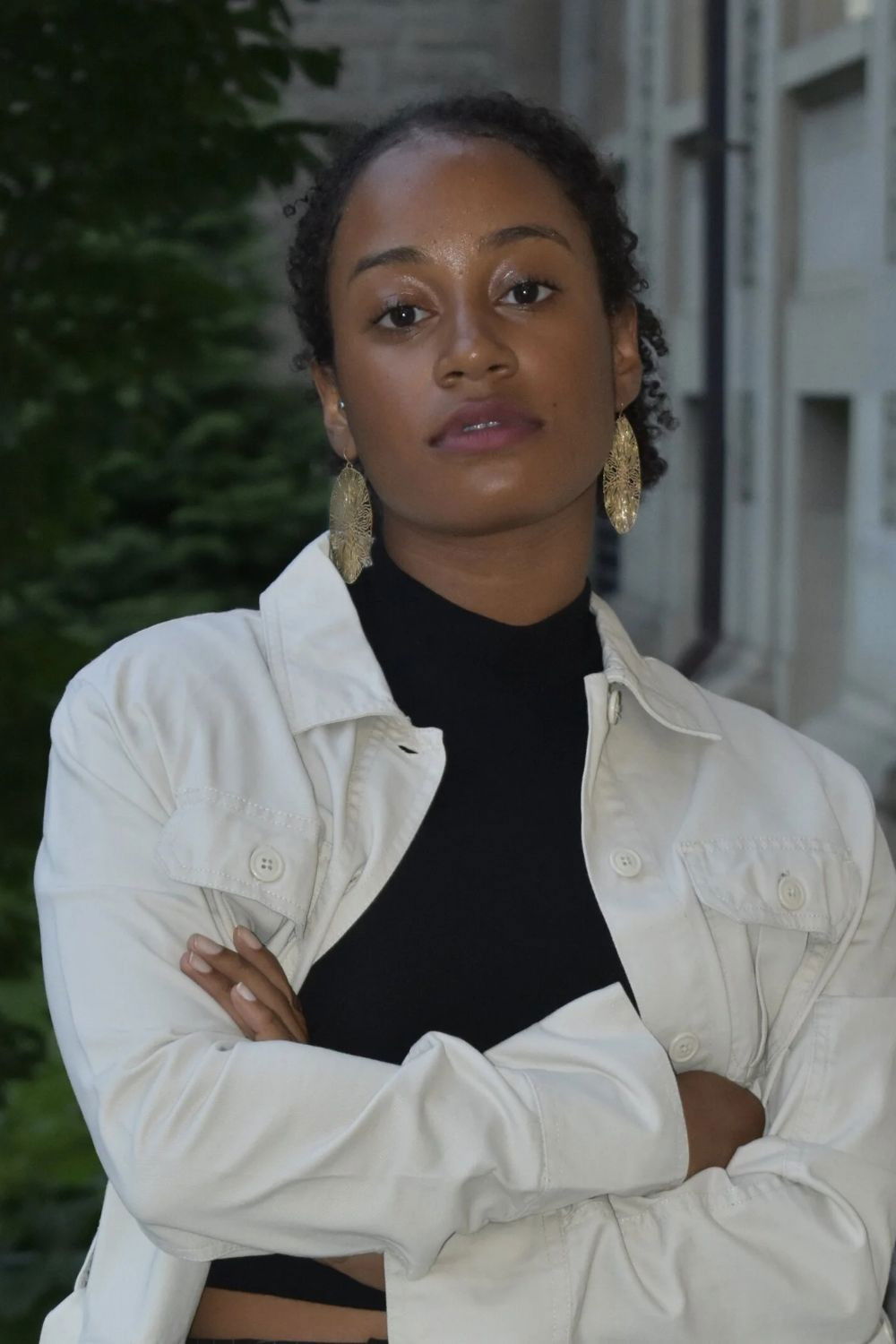 Sidney Malia Waite backdrop