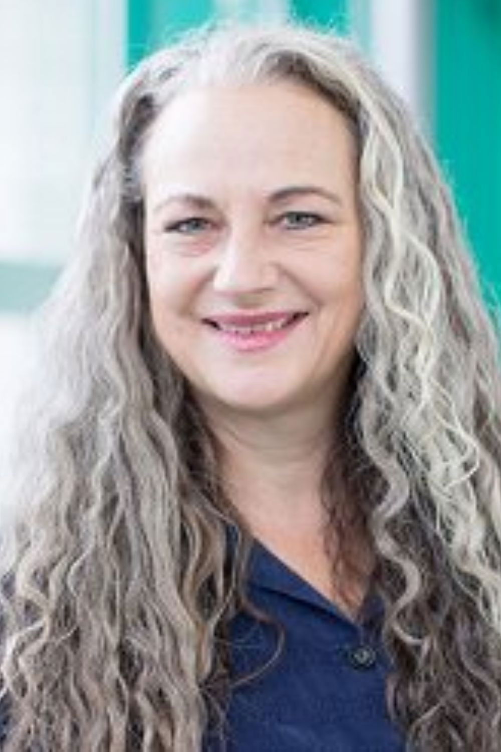 Carolyn Goelzer backdrop