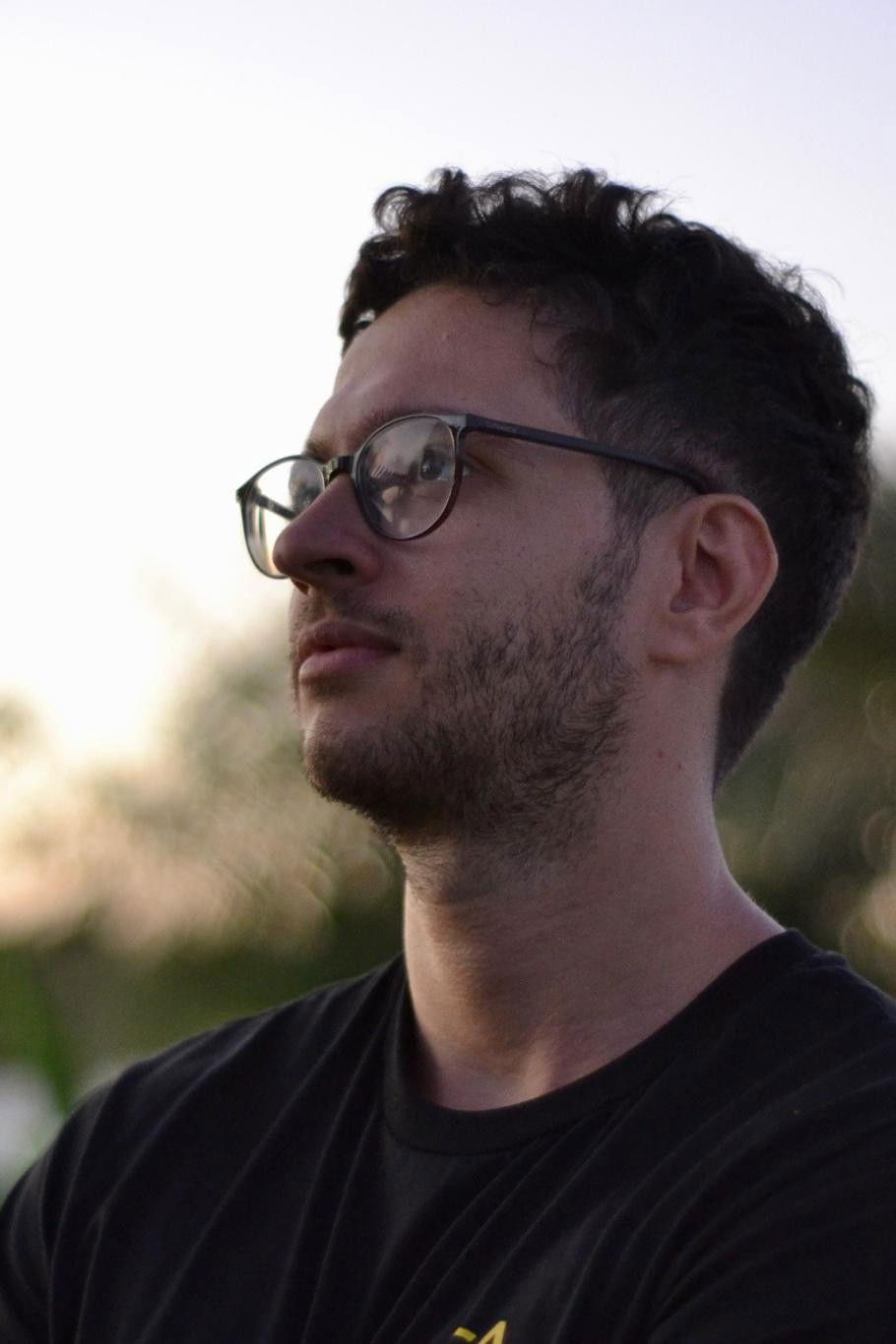 Marco V. Rocha backdrop