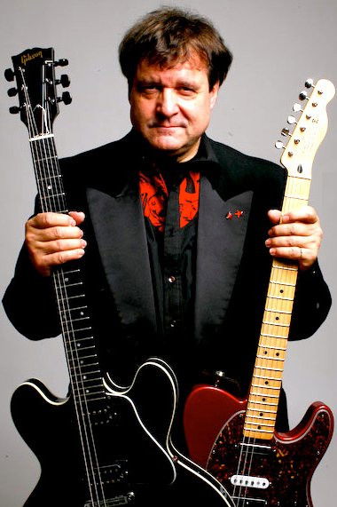 Joe Bouchard backdrop