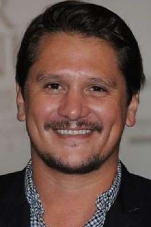 Matias Van Khaçe backdrop