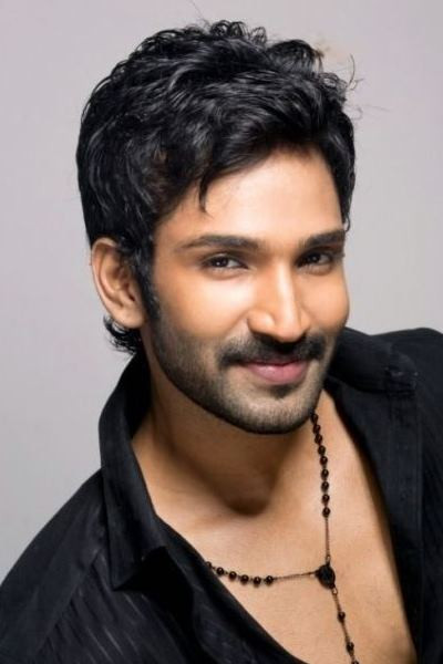 Aadhi Pinisetty backdrop