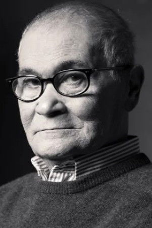 Moshé Mizrahi backdrop