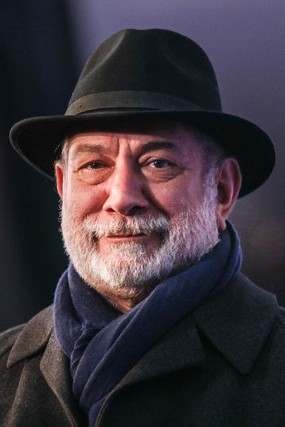 Atila Pesyani backdrop