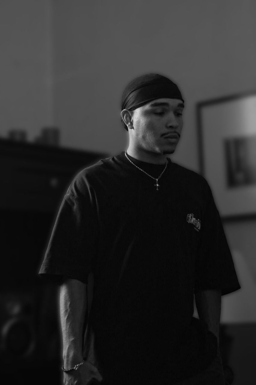 Gehovany  Echeverry backdrop