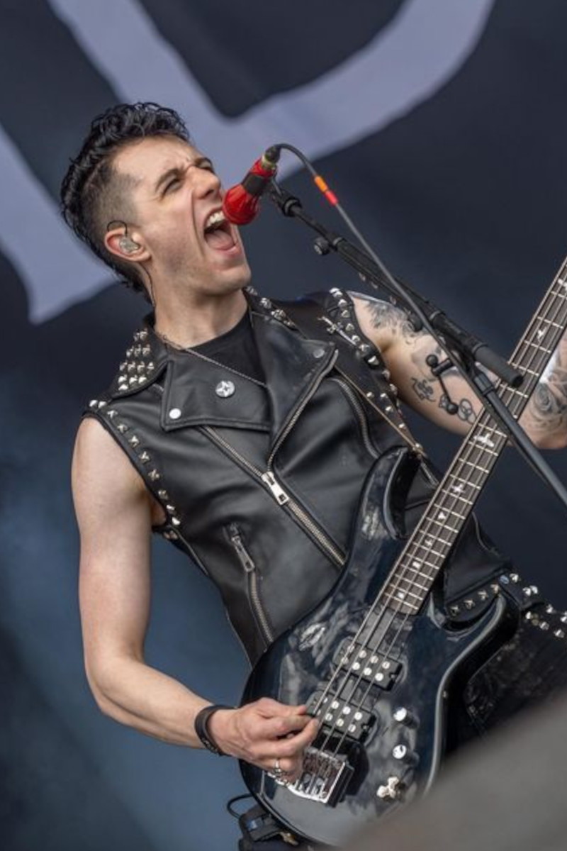 Lonny Eagleton backdrop