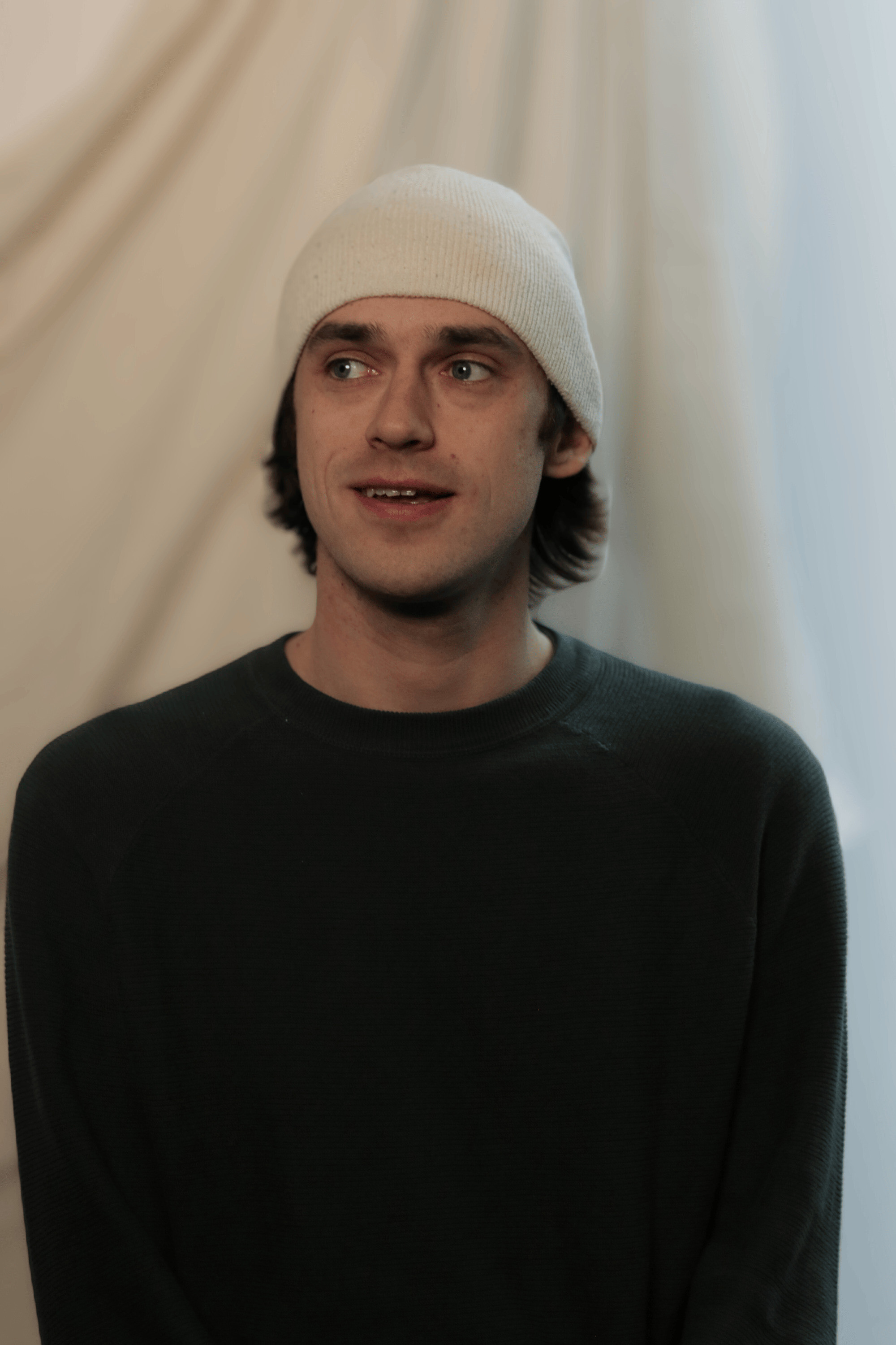 Quincy Shenk backdrop