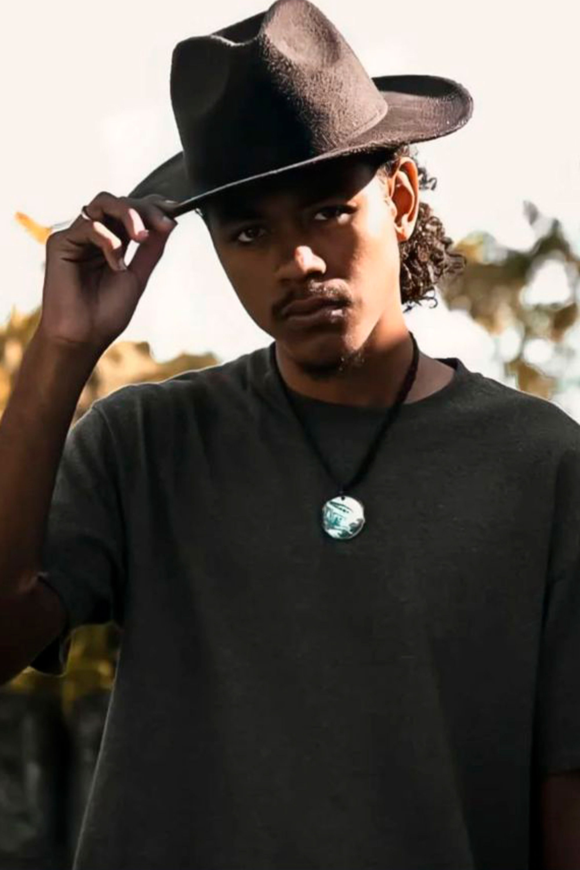 Luis Fernando Tejeda D’Oleo backdrop