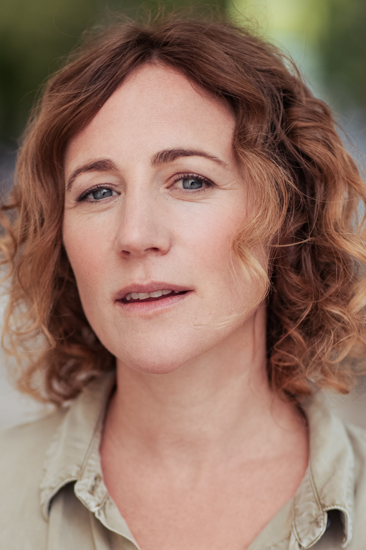 Lilia Lehner backdrop