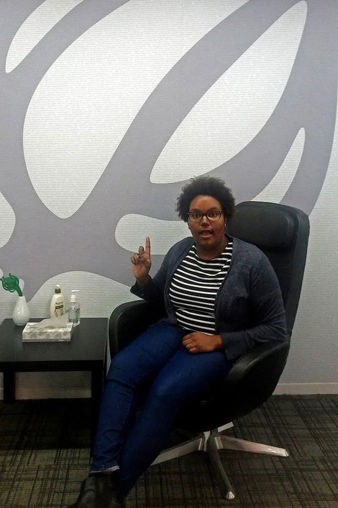 Maya Mariner backdrop