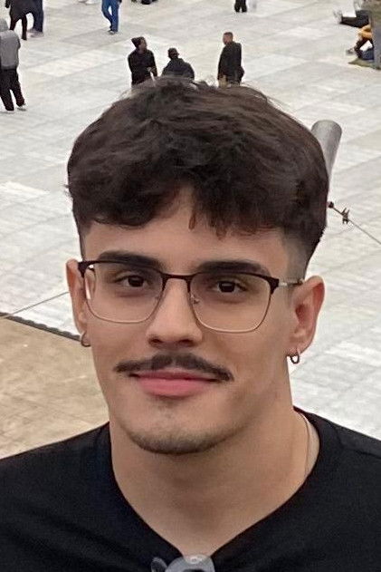 Cesar Falquetti backdrop