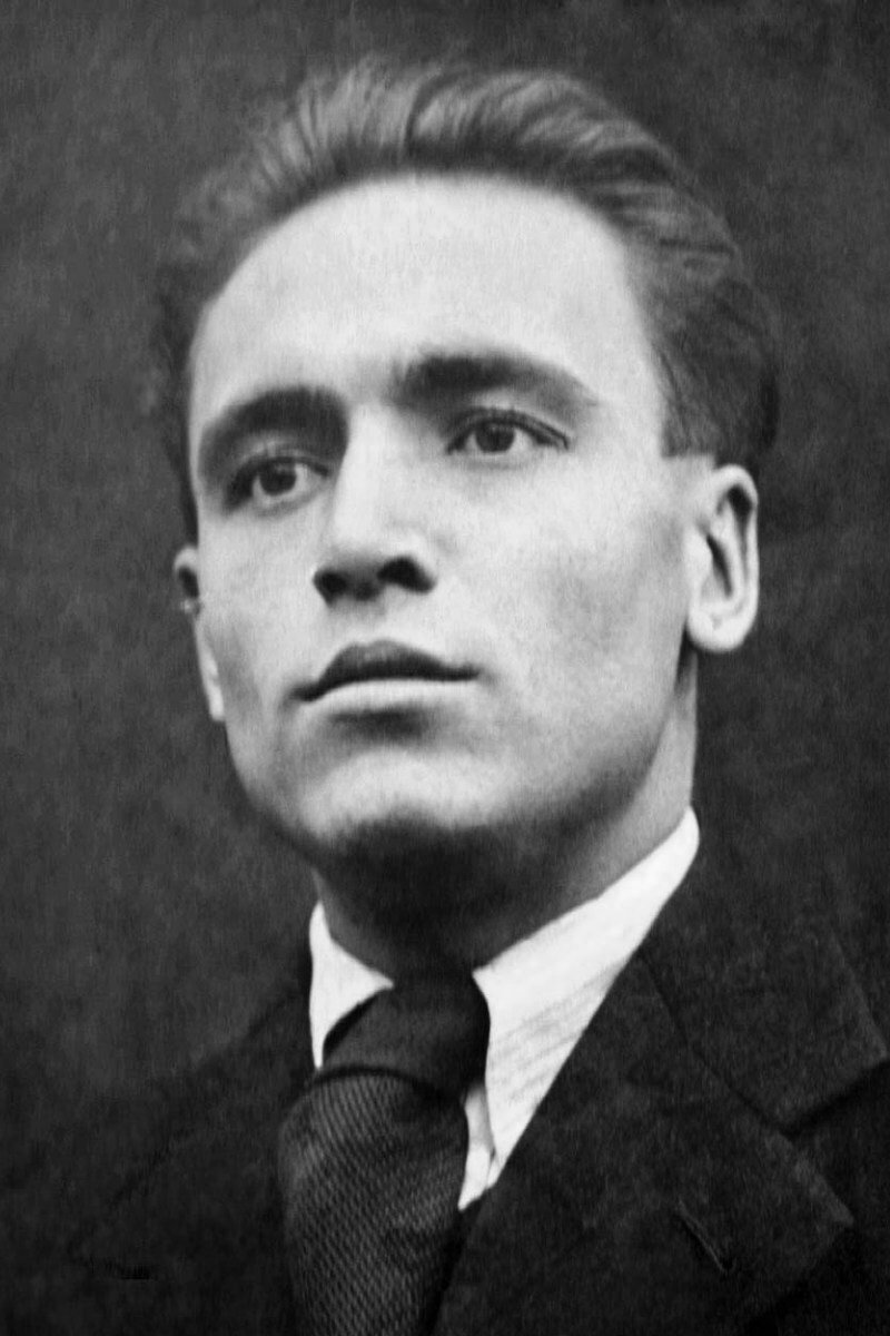 Andrej Lettrich backdrop