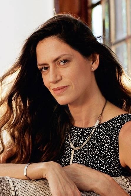 Clara Choveaux backdrop