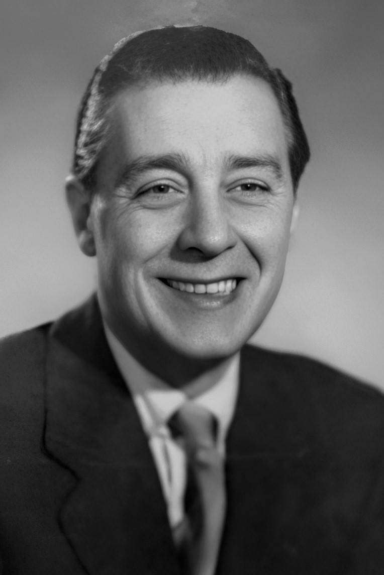 Manuel Dicenta backdrop