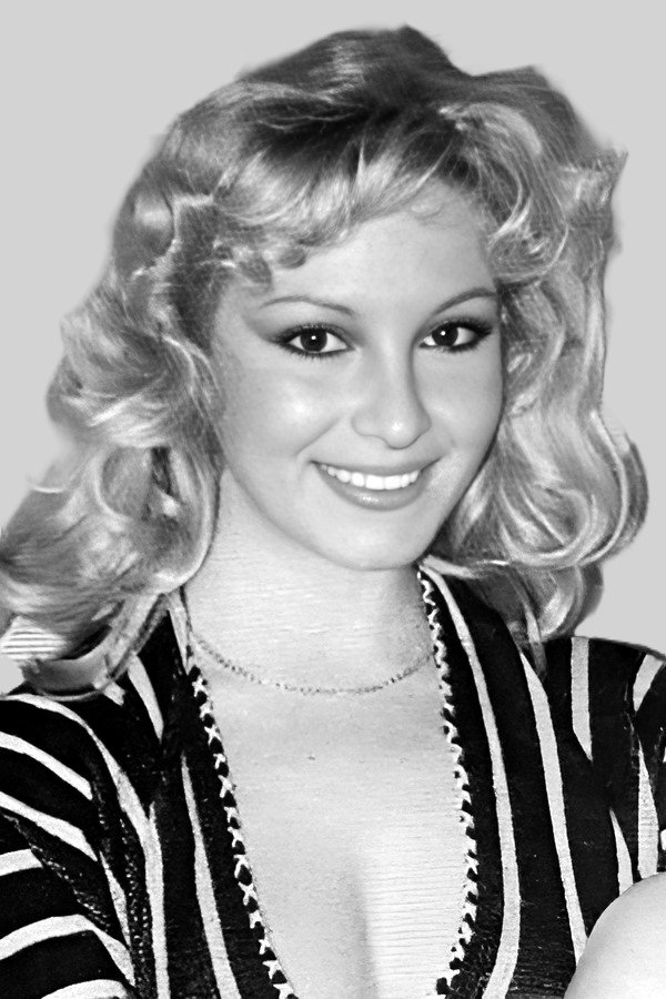 África Pratt backdrop