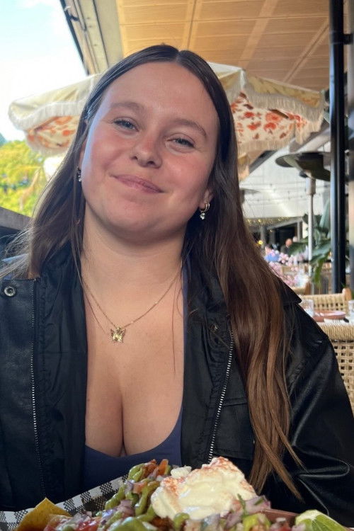 Kristin Bockholt backdrop