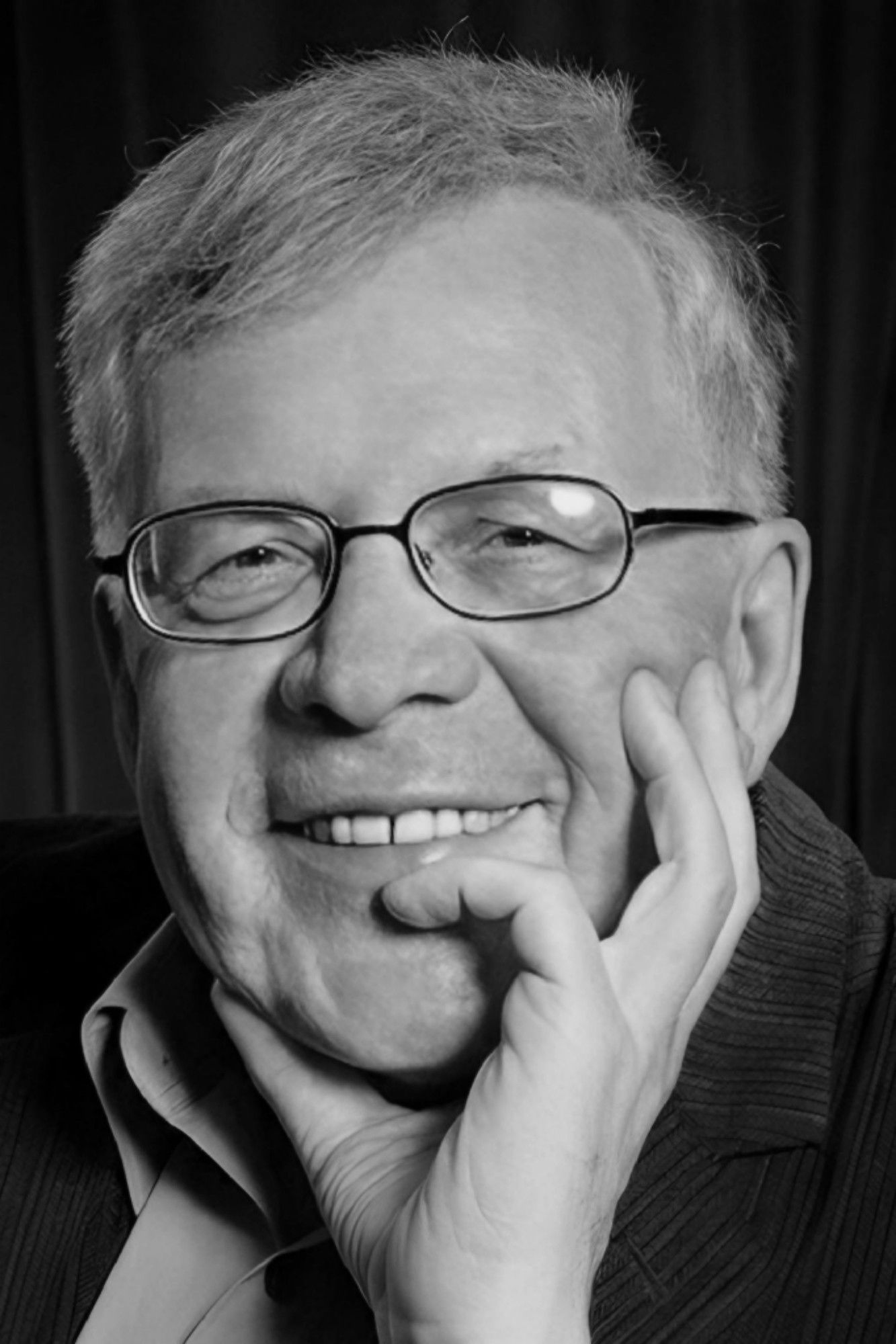 Andrei Petrov backdrop