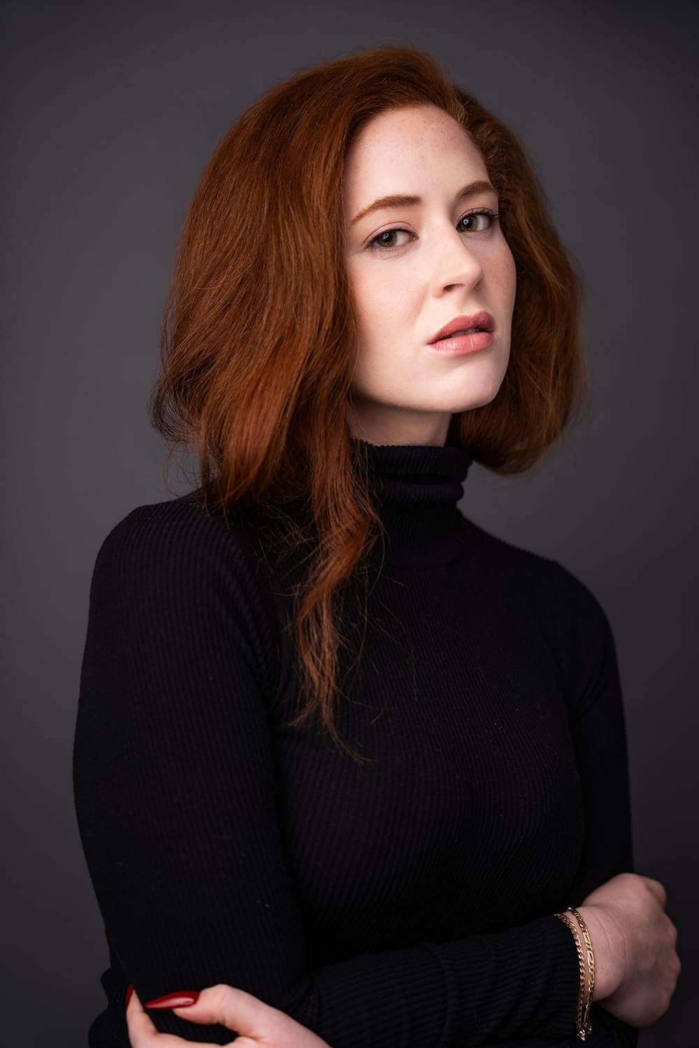 Shayna Bezozo backdrop