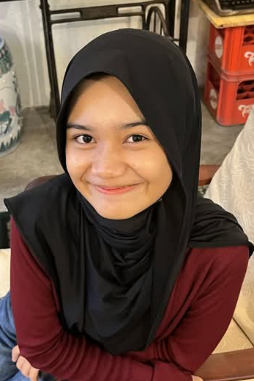 Junica Dannia backdrop