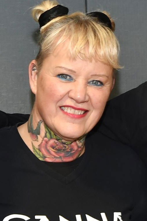 Ирма Верхуфф backdrop