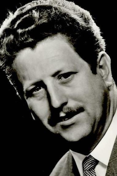 Josef Moosholzer backdrop