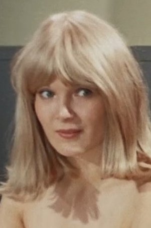 Claudia Fielers backdrop