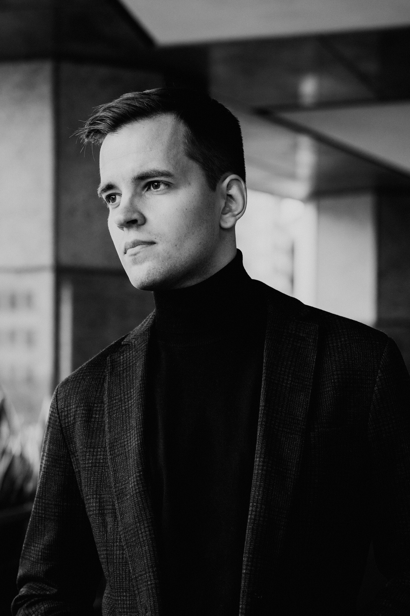 Igor Raevskii backdrop