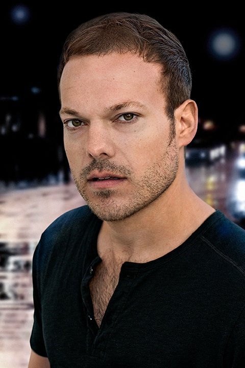 Daniel Fanaberia backdrop