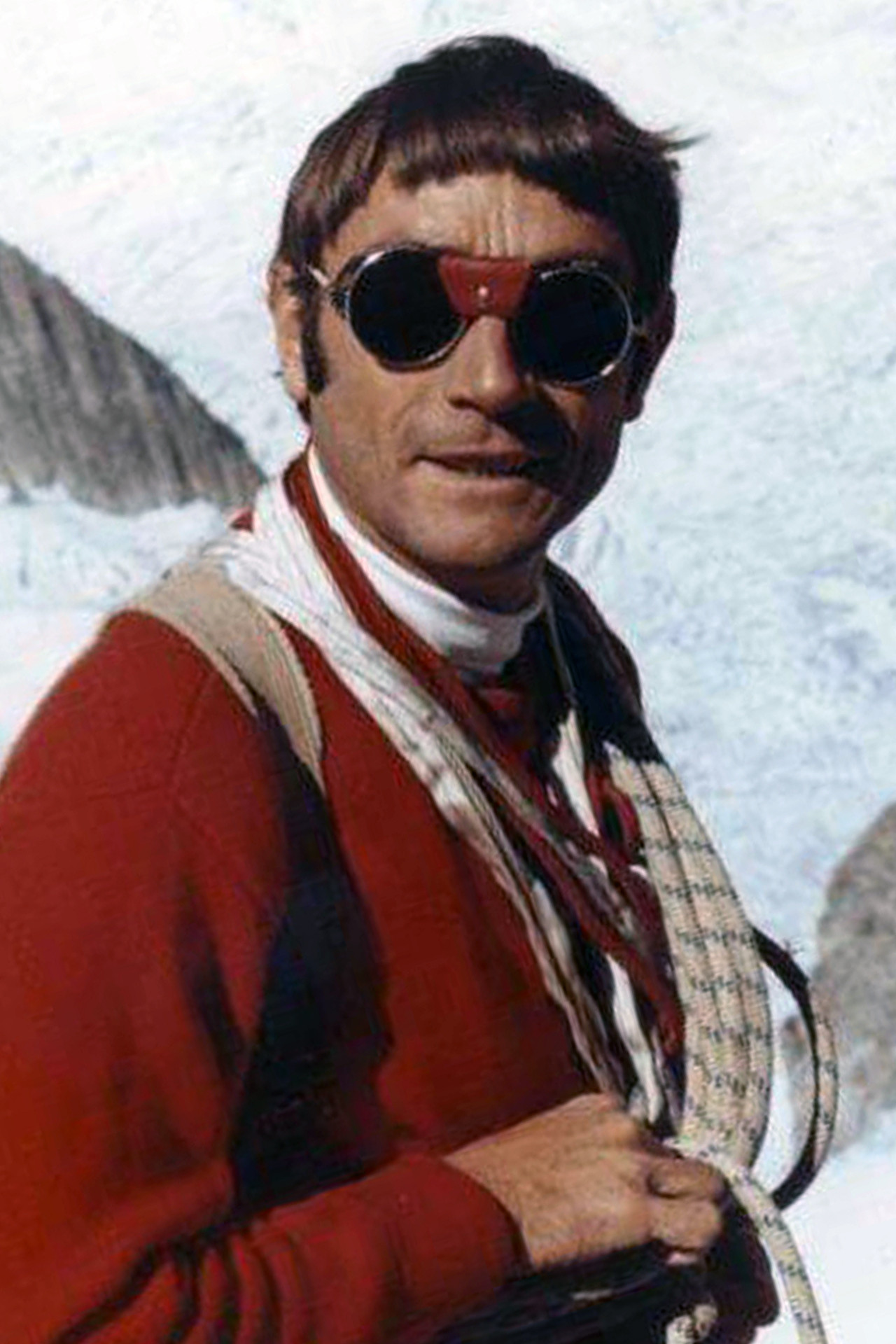 Claude Dufourmantelle backdrop