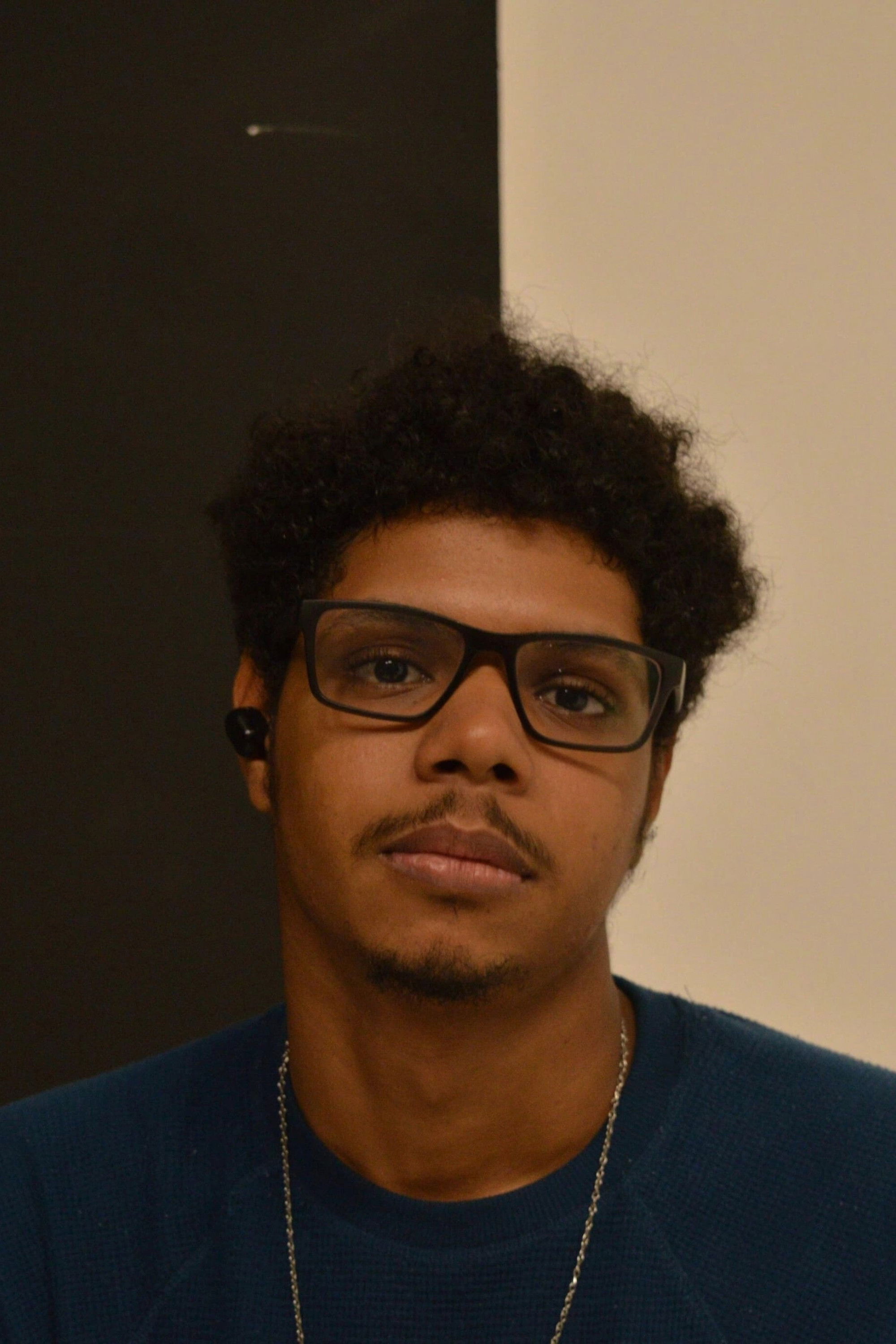 João Victor backdrop