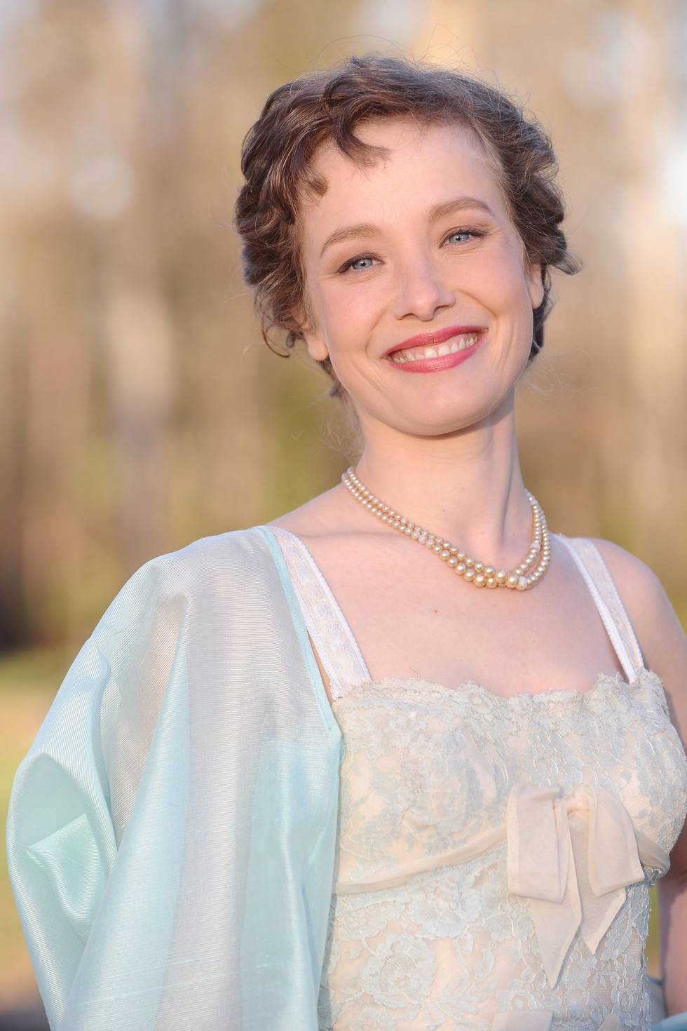 Gaëlle Bona backdrop