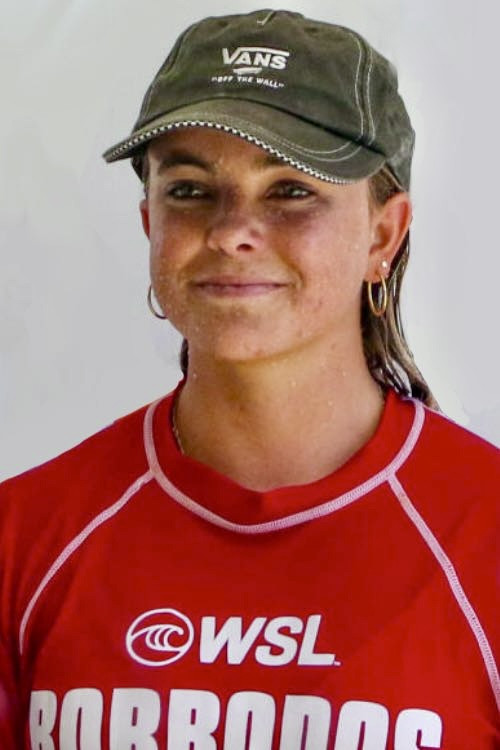 Bella Kenworthy backdrop