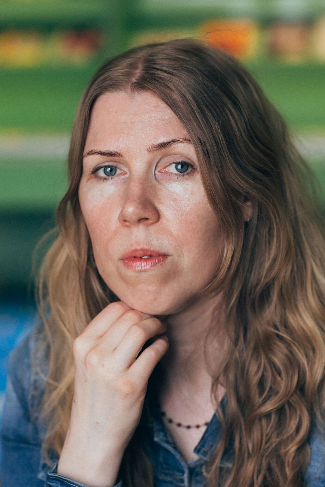 Reeli Reinaus backdrop