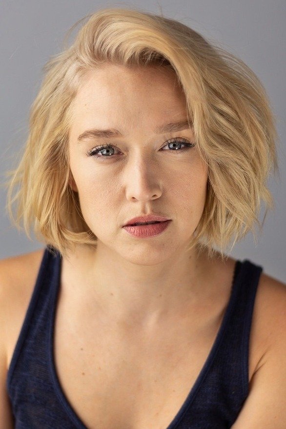 Sarah Stouffer backdrop