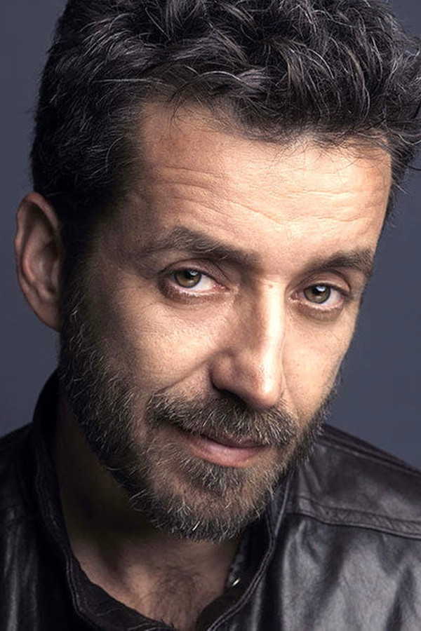 Daniele Silvestri backdrop