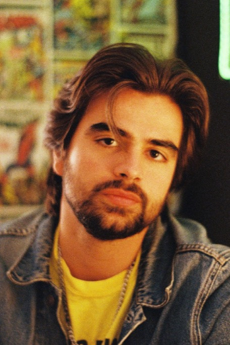 Álvaro Leivas backdrop