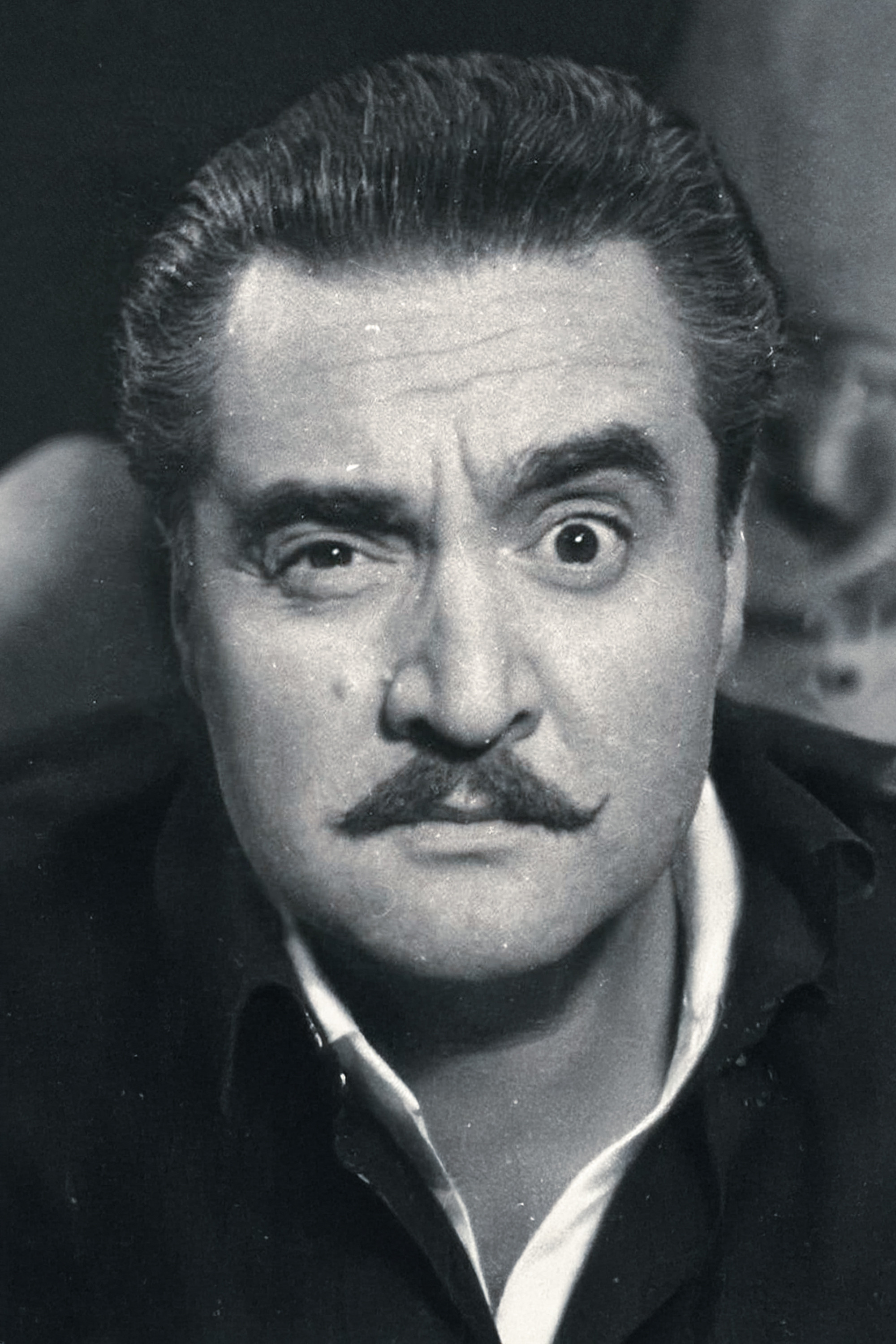 Settar Körmükçü backdrop