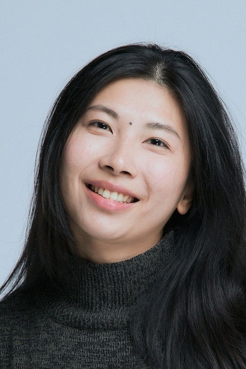 Chih-Yun Shao backdrop