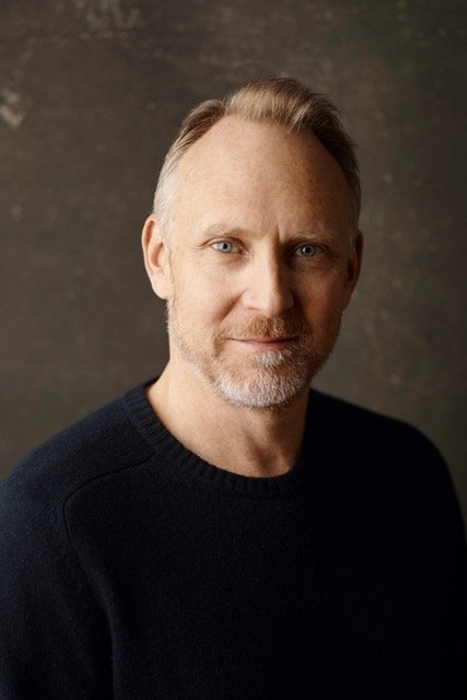 Nicholas Tomnay backdrop