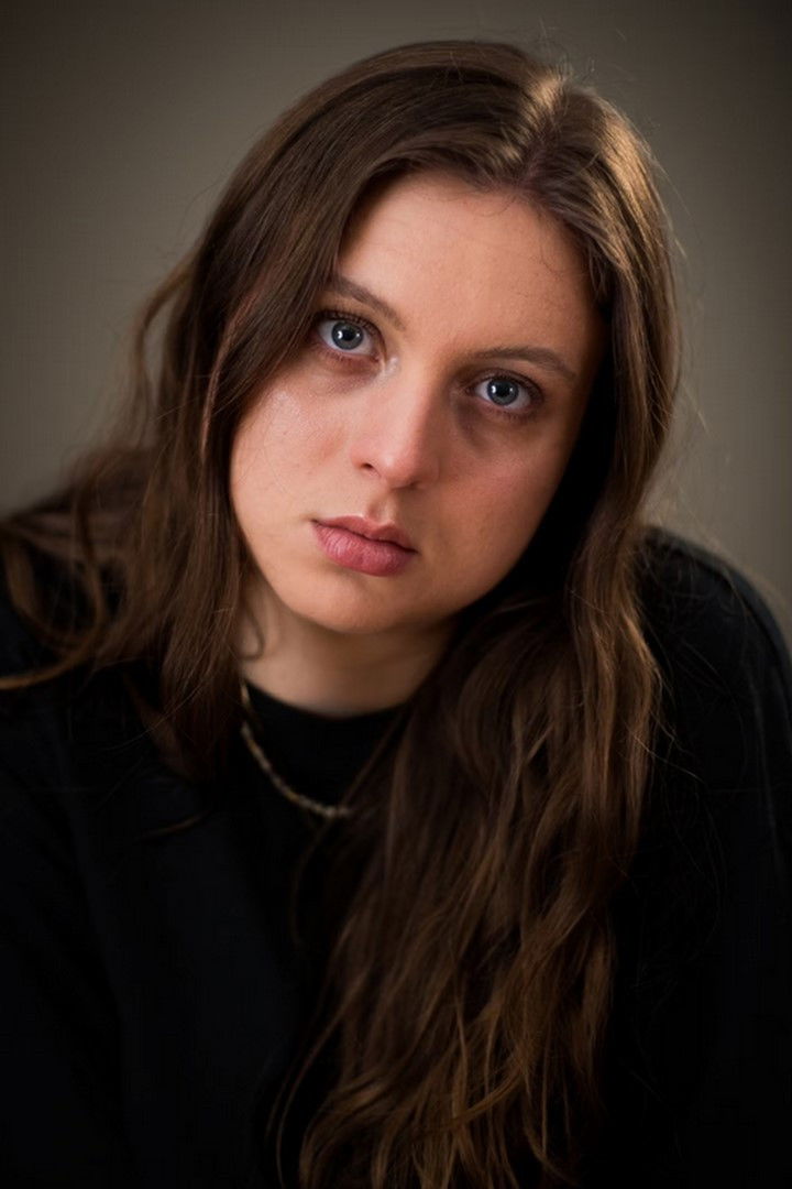 Madita Rutten backdrop