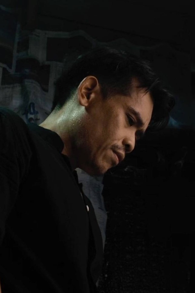 Piyarach Pleanphan backdrop