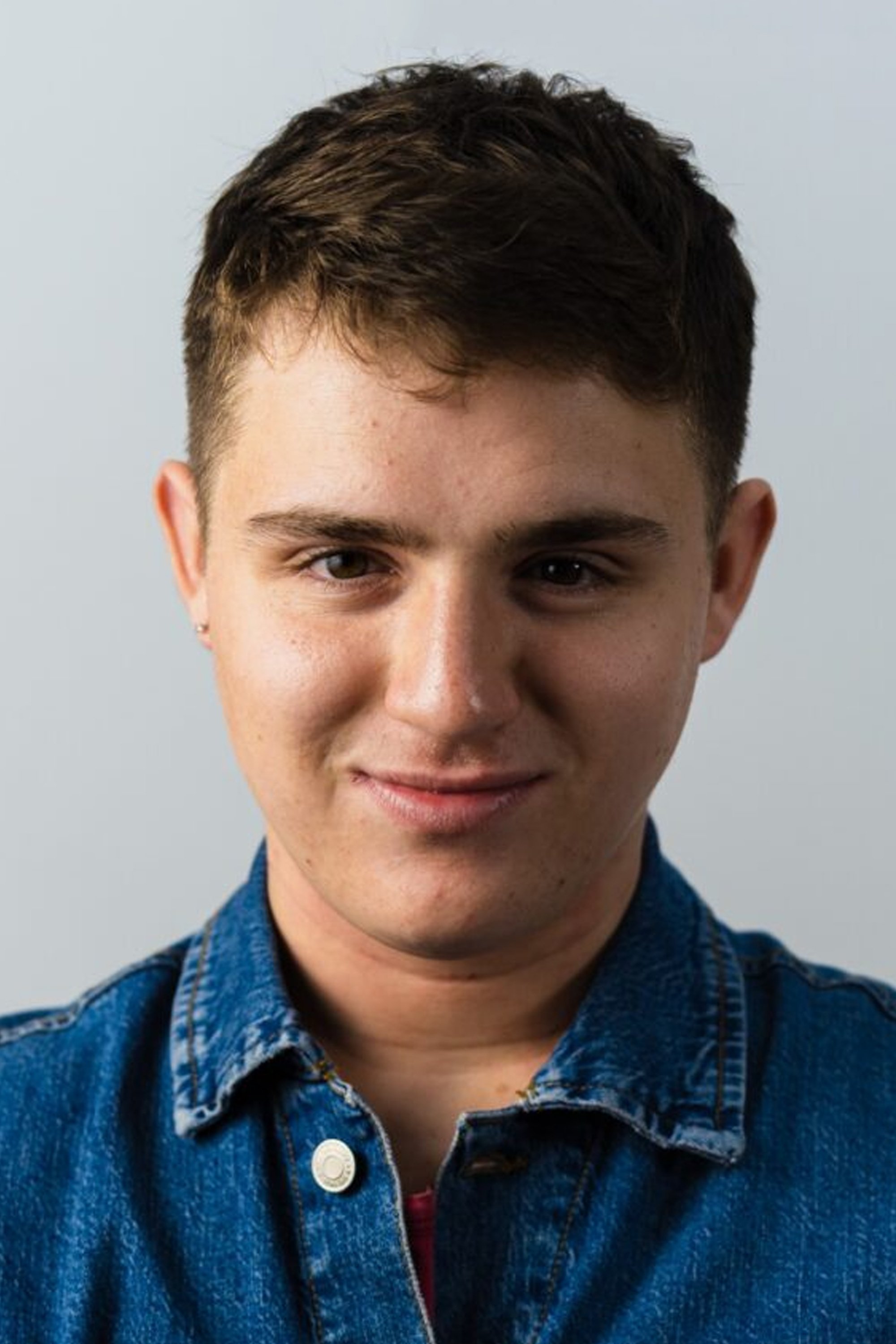 Manuel Pérez Erramouspe backdrop