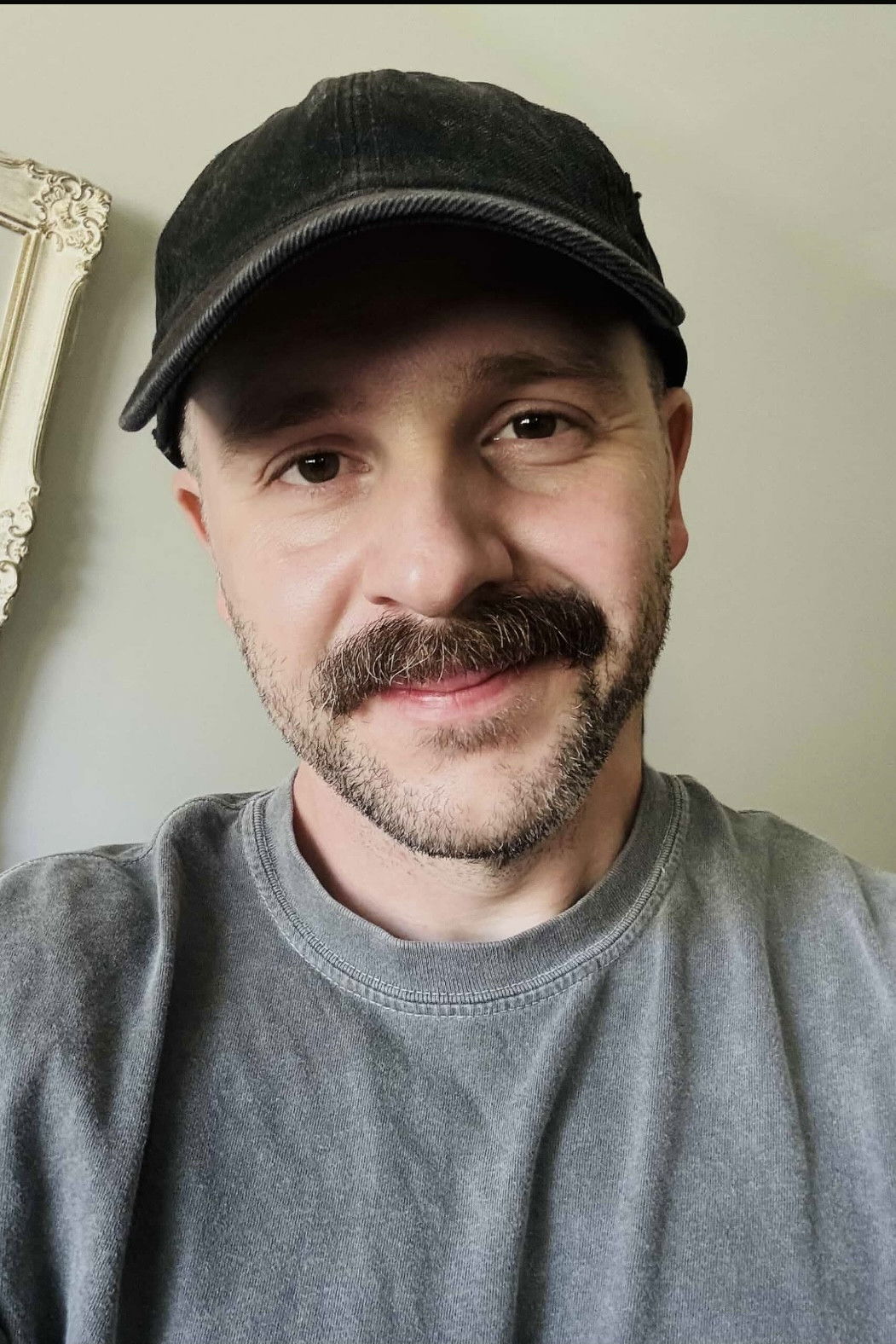 Johnnie Alward backdrop