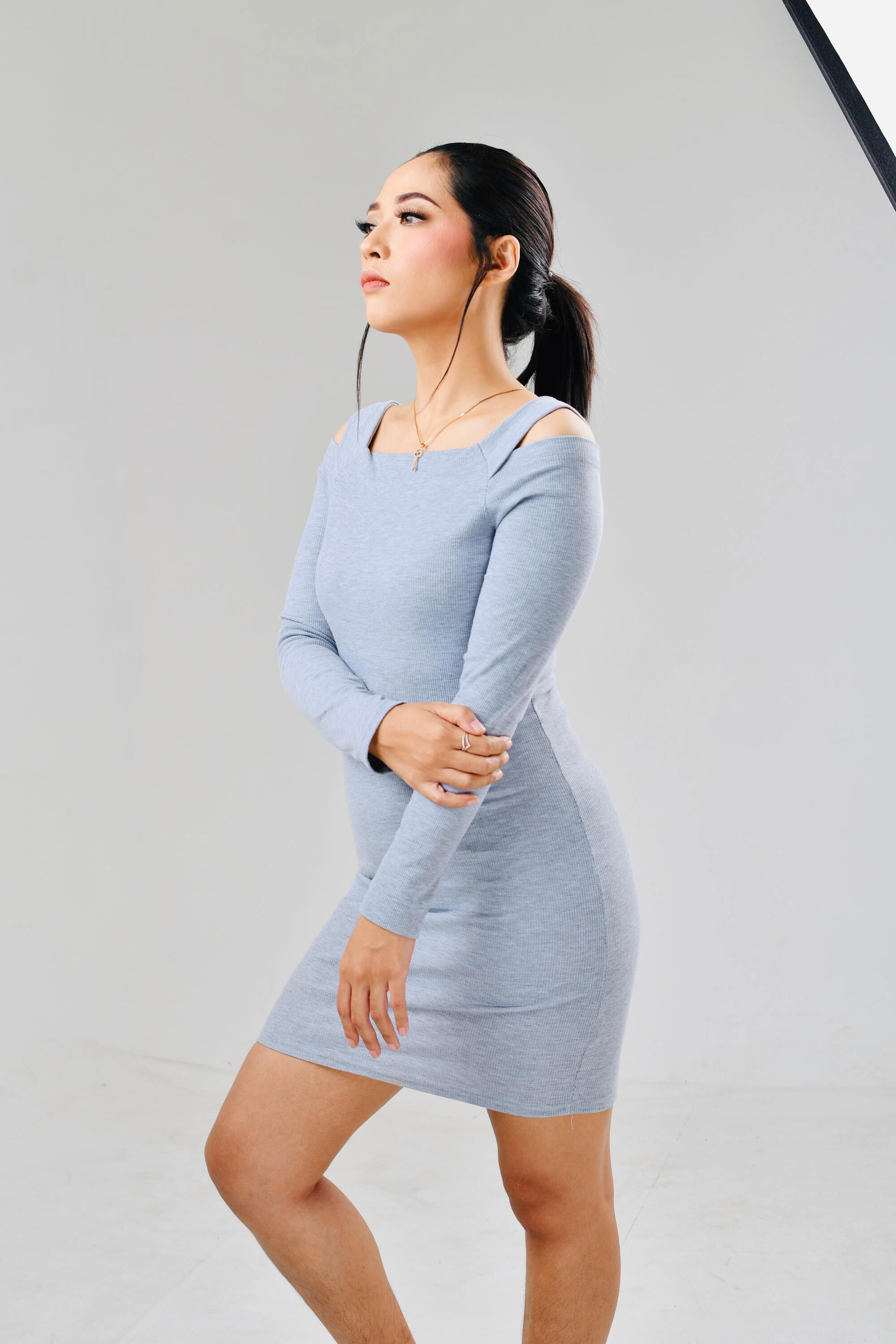 Yeni Hidayat backdrop