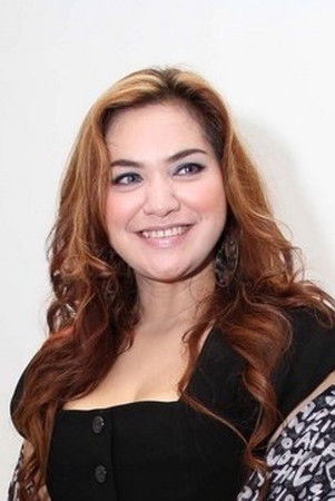 Anna Shirley backdrop