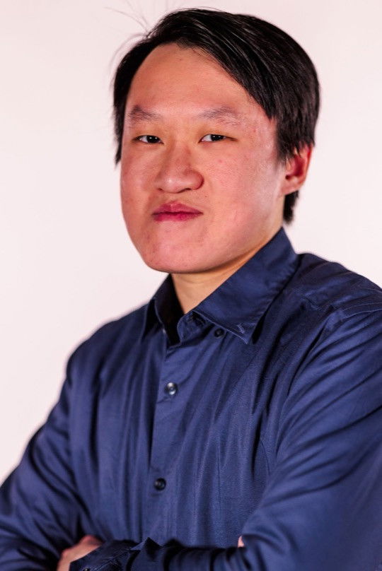 Brian (Chun Wing) Lee backdrop