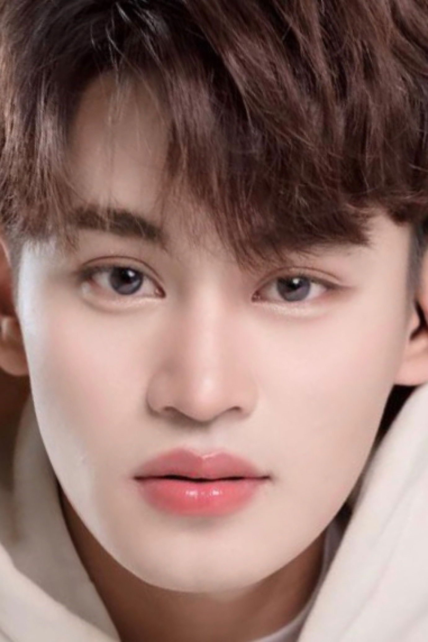 Wuttikorn Tumon backdrop