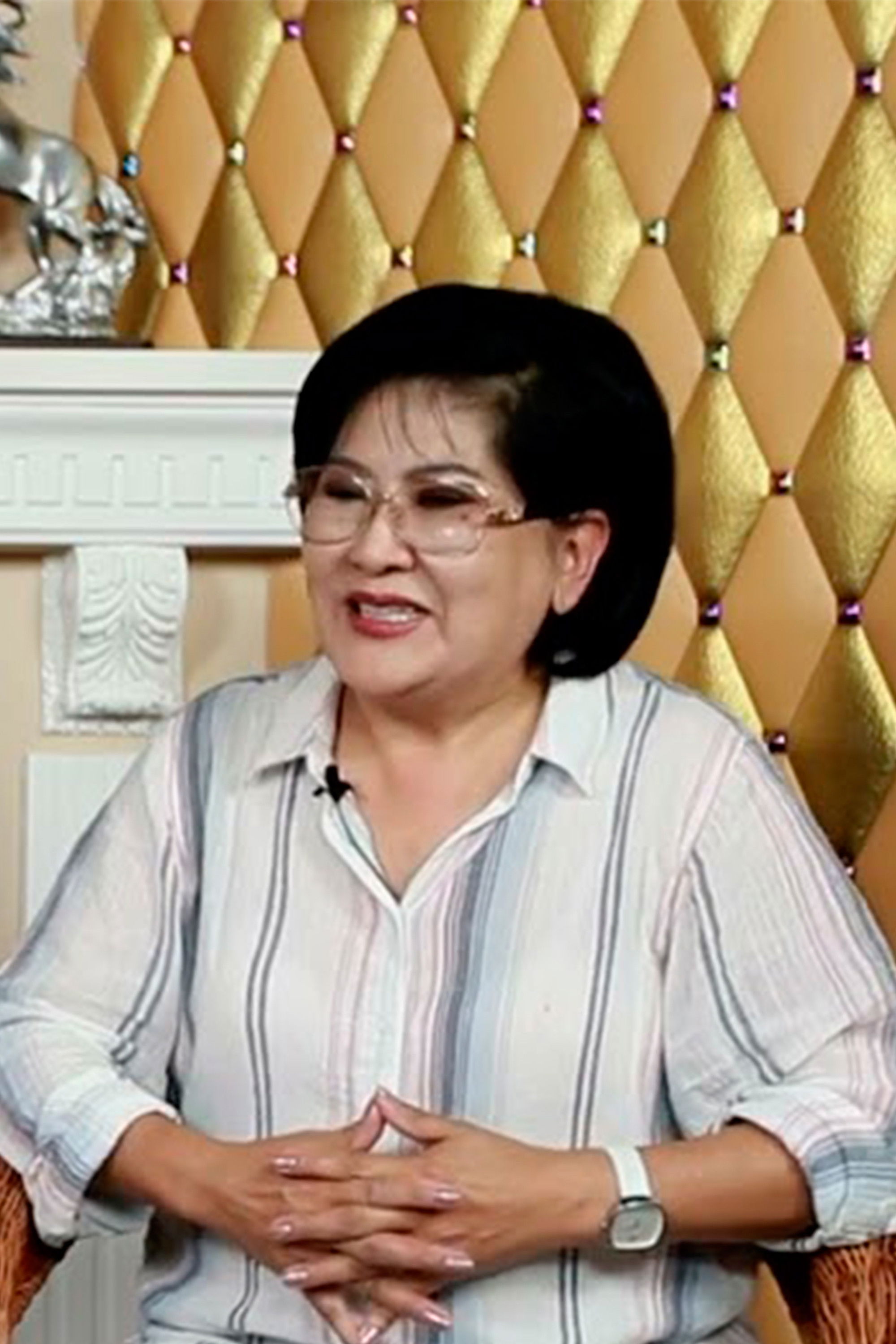 Battsetseg Natsagdorj backdrop