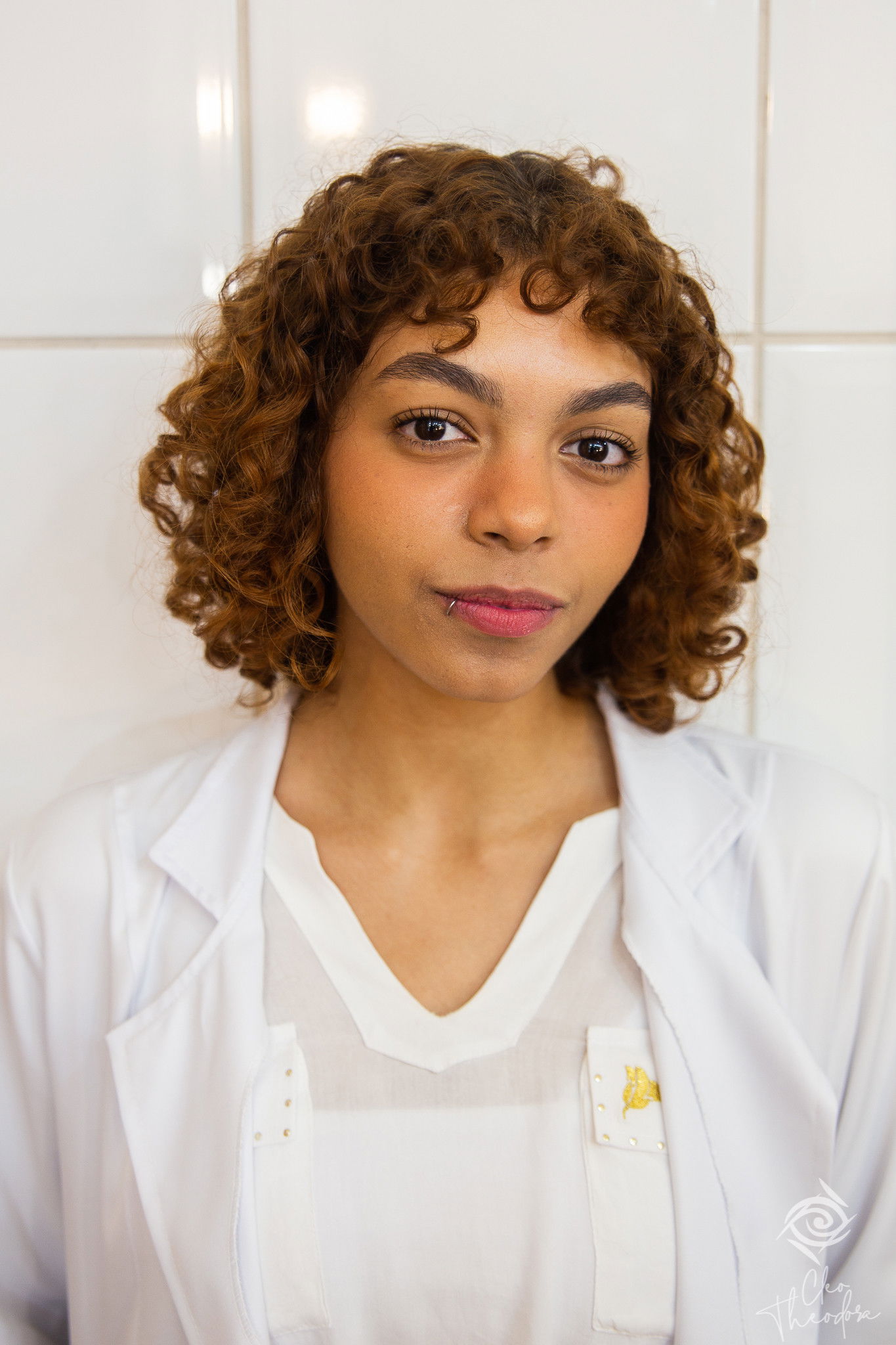 Lívia Mayra backdrop