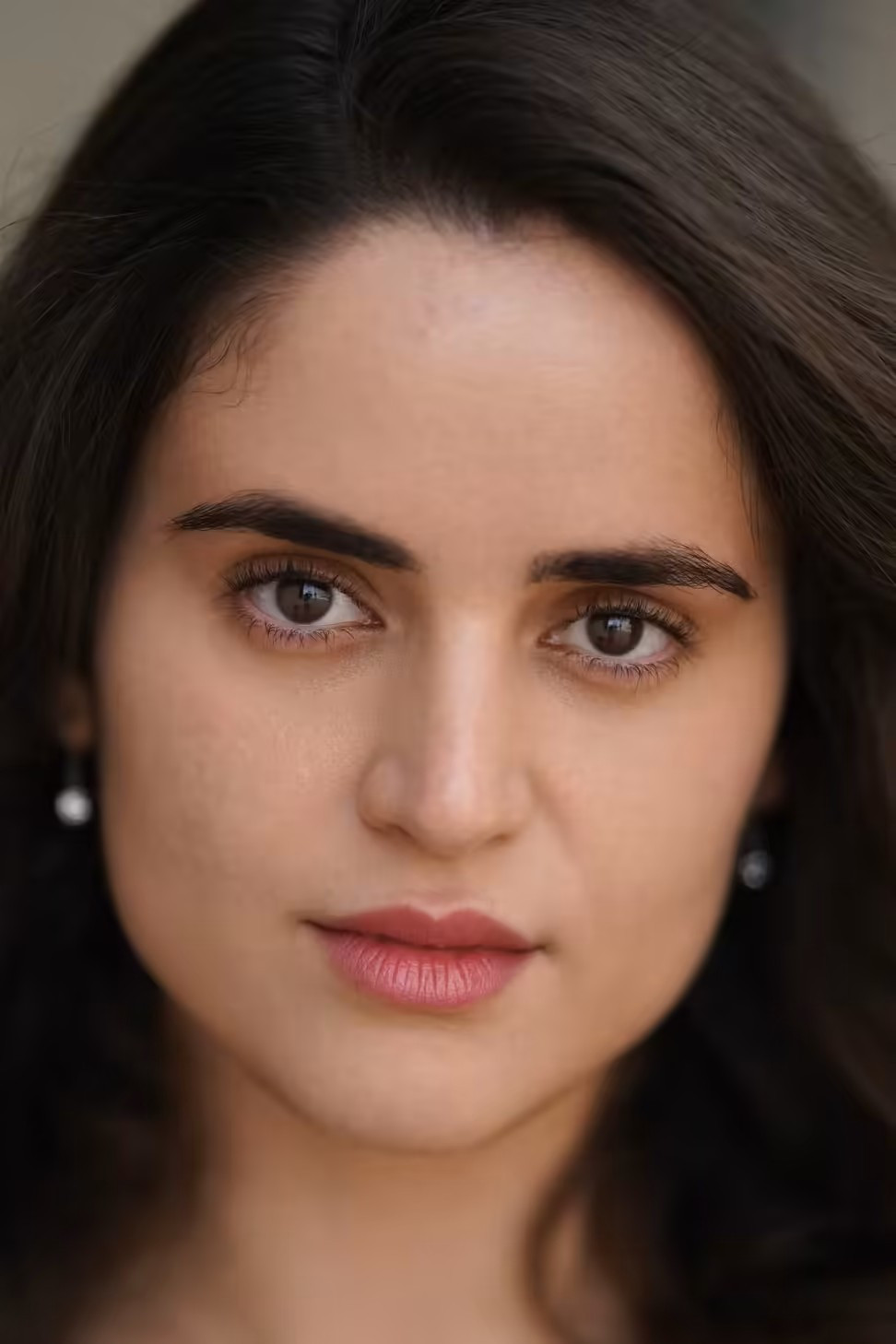 Eylül Jülide Gönel backdrop